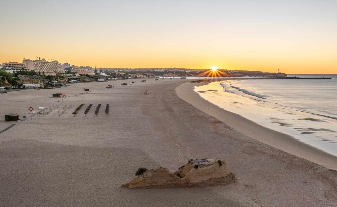 Apartamento Concorde Vista Mar E Praia Portimao Bagian luar foto
